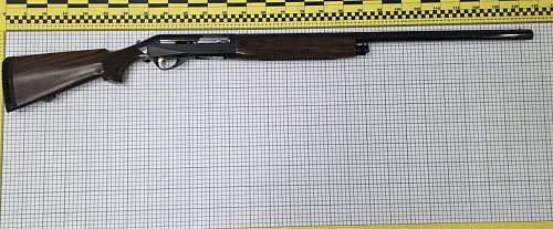 картинка Ружье Benelli Raffaello черное, дерево к-р 12/76, ствол 71, кейс, чоки, чехол Состояние отличное