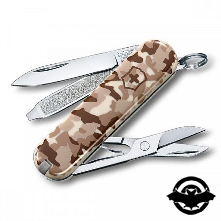 картинка Нож Victorinox Сlassic камуфлированный 0.6223.941 (4007016)